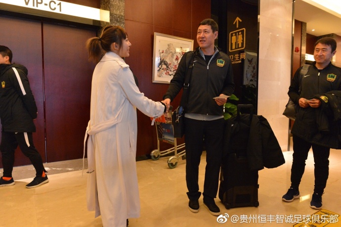 据知名记者罗马诺的消息，曼联已激活雷吉隆租借合同中的终止条款。
