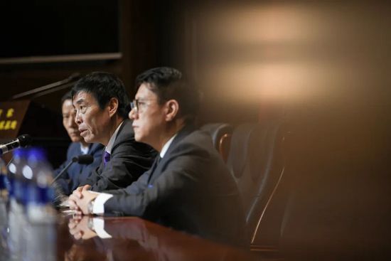 东京警视厅对苏守道的到来非常重视，厅长亲自邀请他前往警视厅，向他告知这起案件的侦破进程。